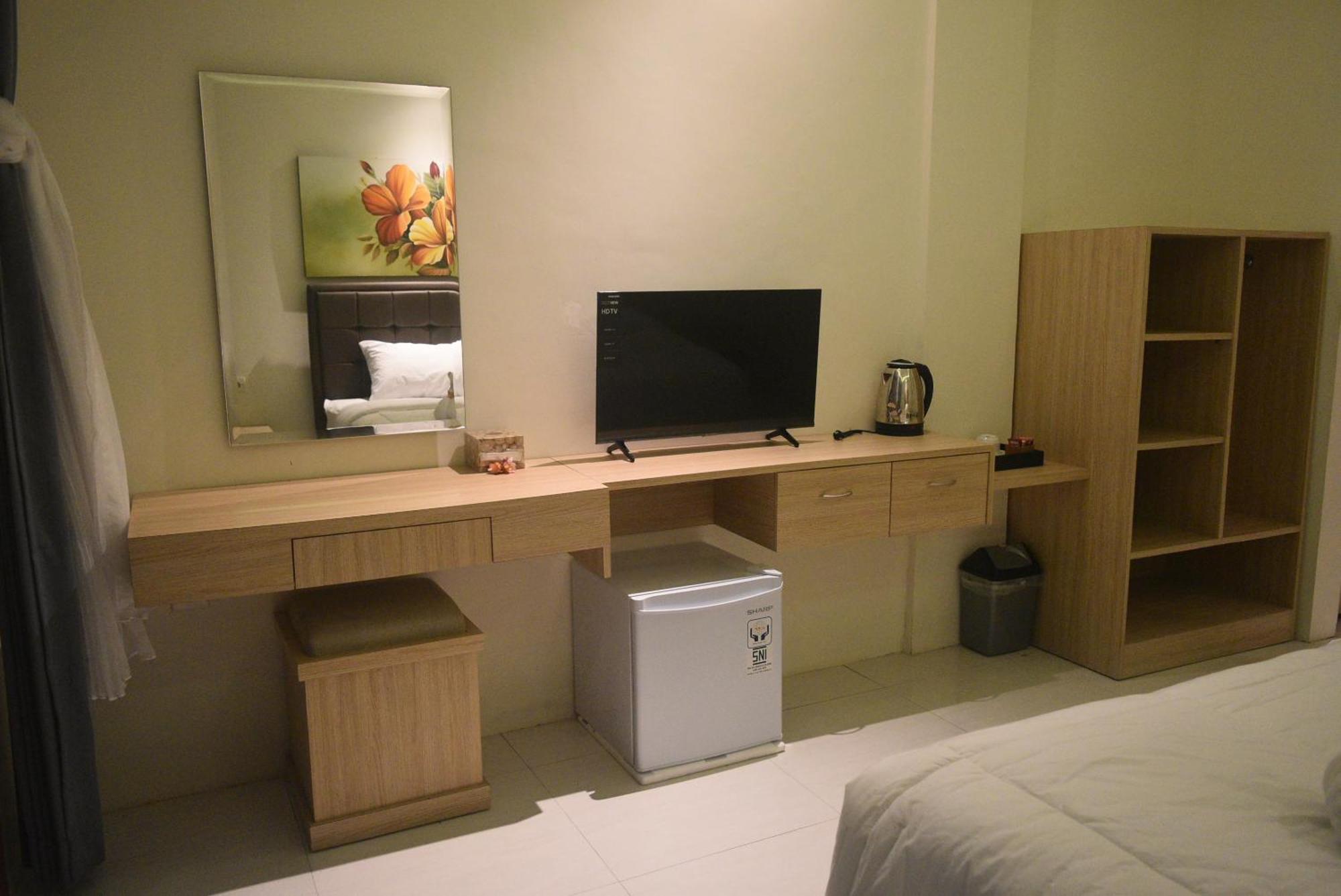 Ketut Joglo Guest House ヌサドゥア エクステリア 写真